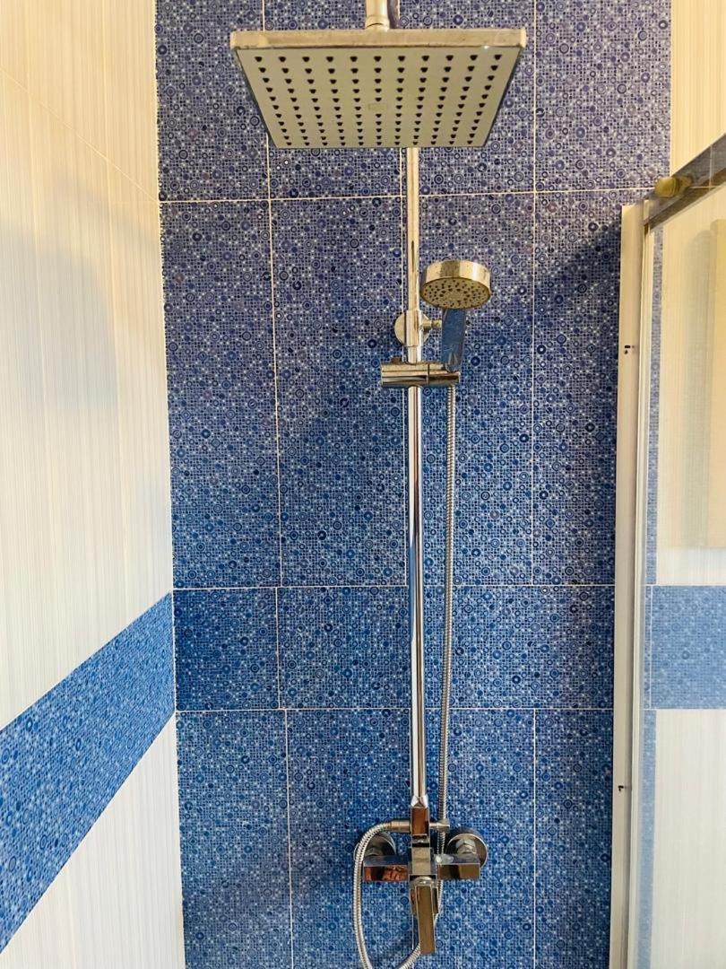 La Sunset Bed & Breakfast Accra Bagian luar foto